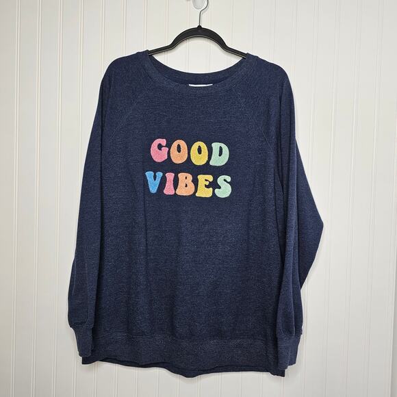 Wildfox Women's Good Vibes Road Trip Sweatshirt Size Medium Crewneck Pullover - Picture 2 of 8